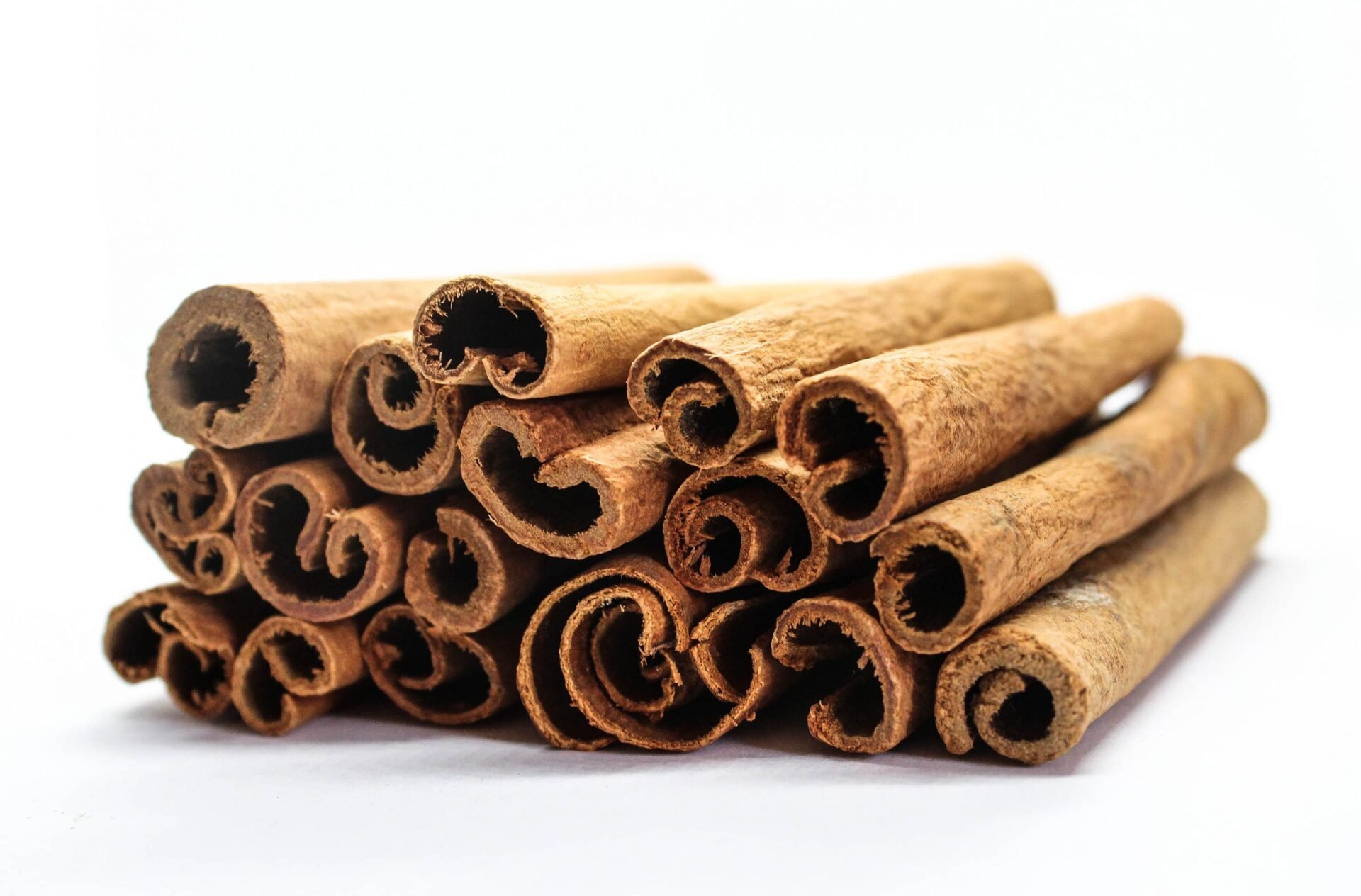 Индонезийска канела (Cinnamomum burmannii) цели пръчки