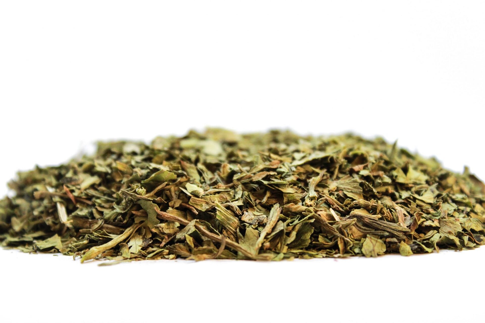 Девесил, селим (Levisticum officinale) листа